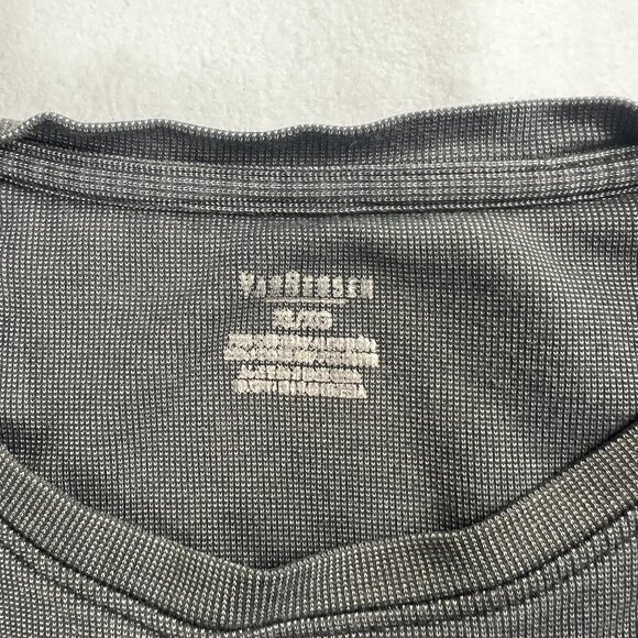 21 Men Men's V-neck Short Sleeve Shirt - Picture 3 of 3